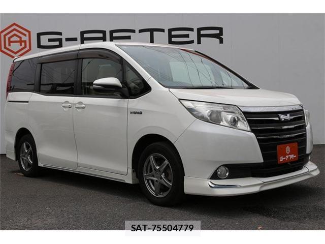 Toyota NOAH 2014-03 7809412-19