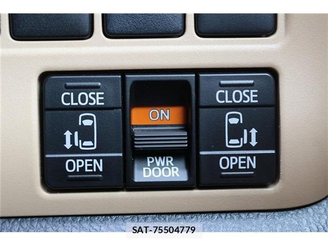 Toyota NOAH 2014-03 7809412-3