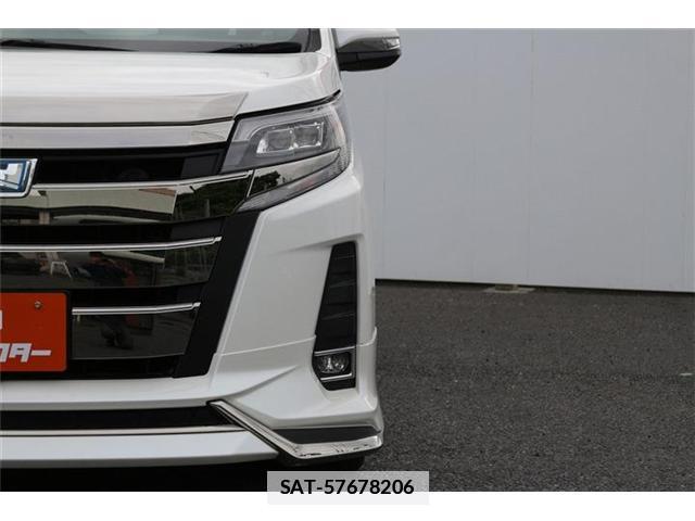 Toyota NOAH 2018-02 7809413-12