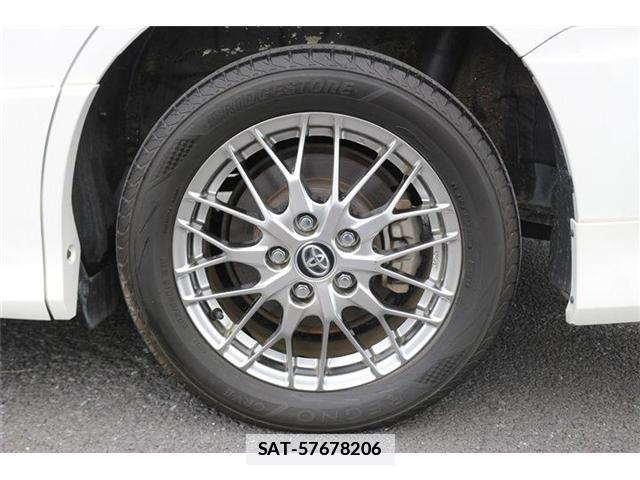 Toyota NOAH 2018-02 7809413-17