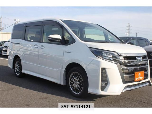 Toyota NOAH 2018-03 7809515-10
