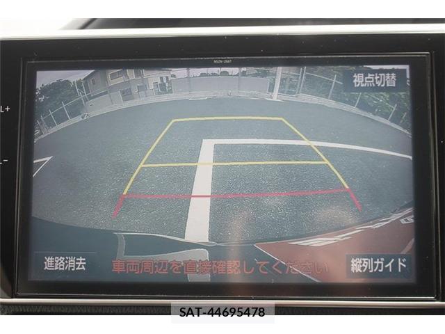 Toyota NOAH 2016-09 7809520-1