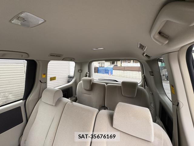 Toyota NOAH 2008-02 7809554-14
