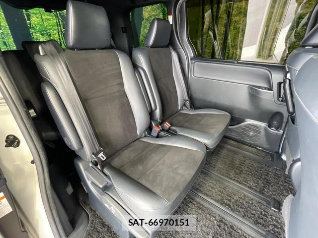 Toyota NOAH 2019-08 7809691-9