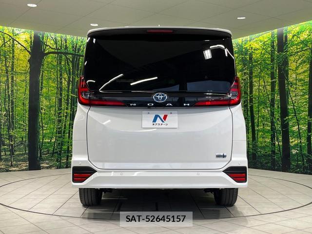 Toyota NOAH 2023-04 7809799-15