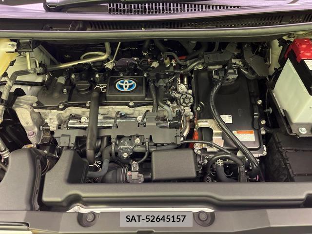 Toyota NOAH 2023-04 7809799-17
