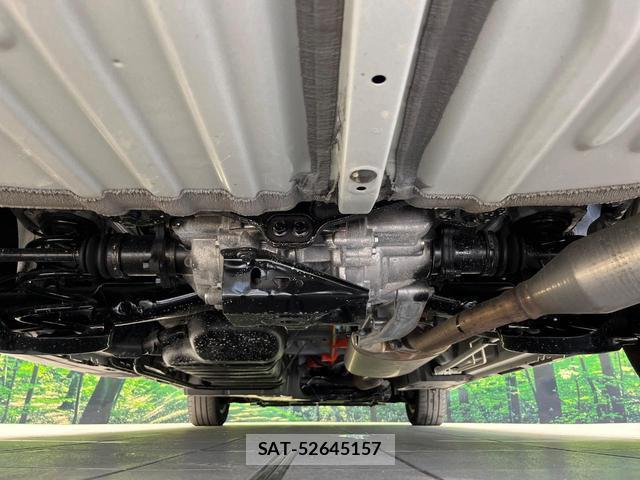 Toyota NOAH 2023-04 7809799-18