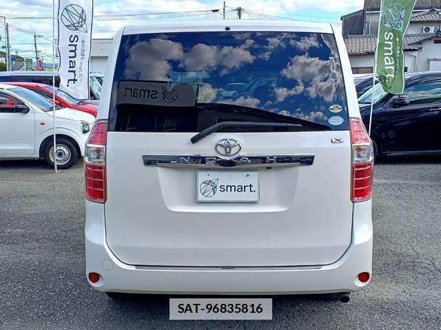 Toyota NOAH 2008-01 7809900-19