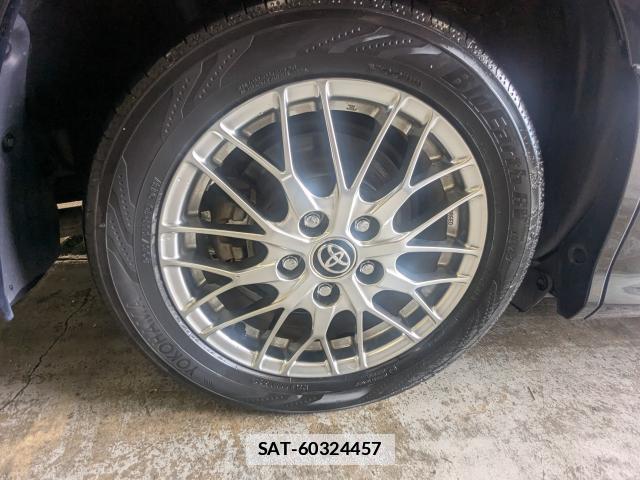 Toyota NOAH 2019-06 7809956-7