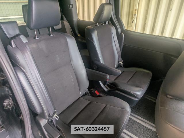 Toyota NOAH 2019-06 7809956-9