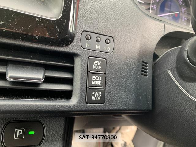 Toyota NOAH 2021-01 7810026-11