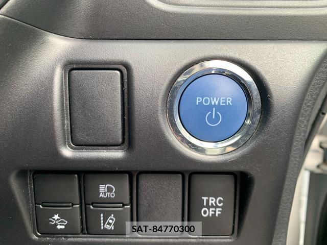 Toyota NOAH 2021-01 7810026-13
