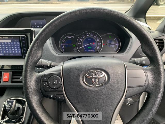Toyota NOAH 2021-01 7810026-6