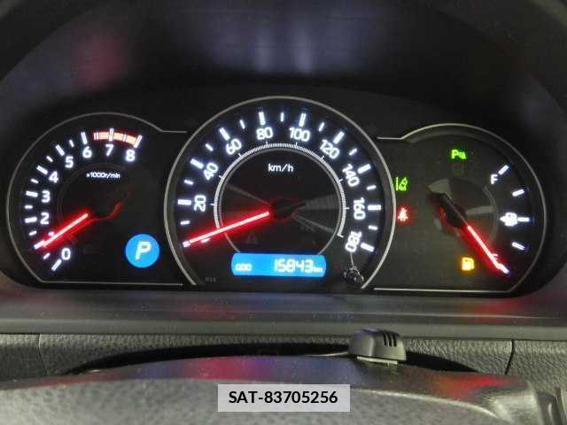 Toyota NOAH 2021-01 7810752-12