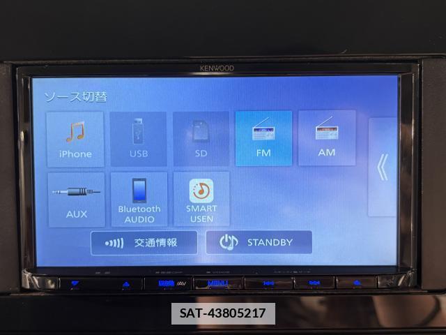 Nissan NOTE 2023-04 7795367-4