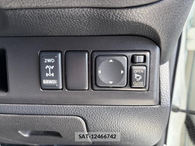 Nissan NOTE 2007-02 7796802-6