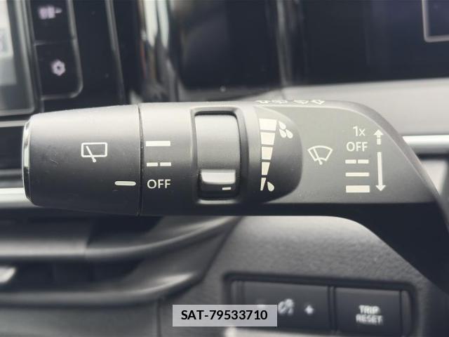 Nissan NOTE 2021-11 7796896-16