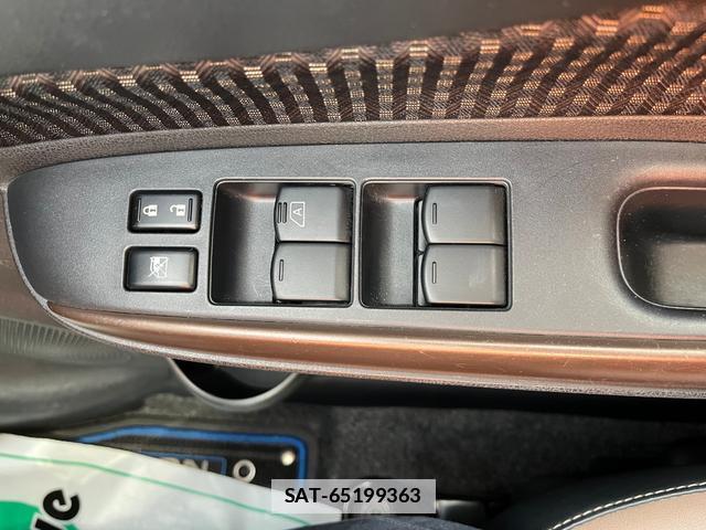 Nissan NOTE 2017-04 7796970-19