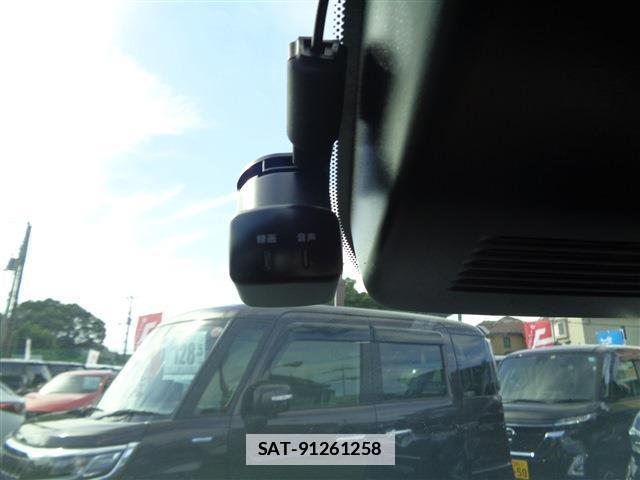Nissan NOTE 2022-12 7797349-15