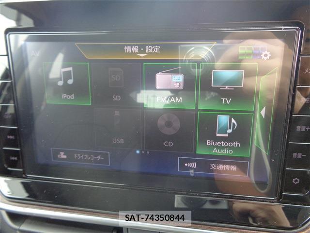 Nissan NOTE 2021-10 7797351-19