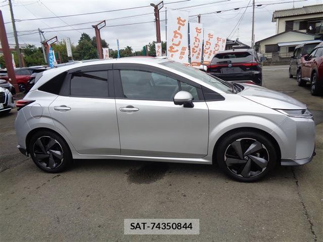 Nissan NOTE 2021-10 7797351-2