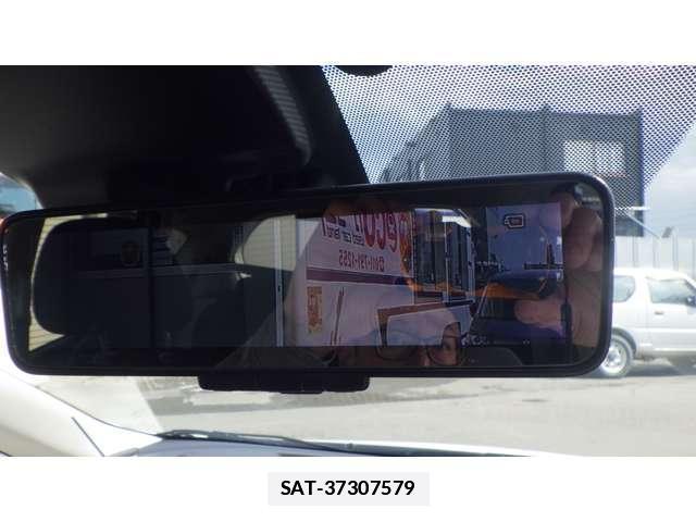 Nissan NOTE 2019-04 7797466-15