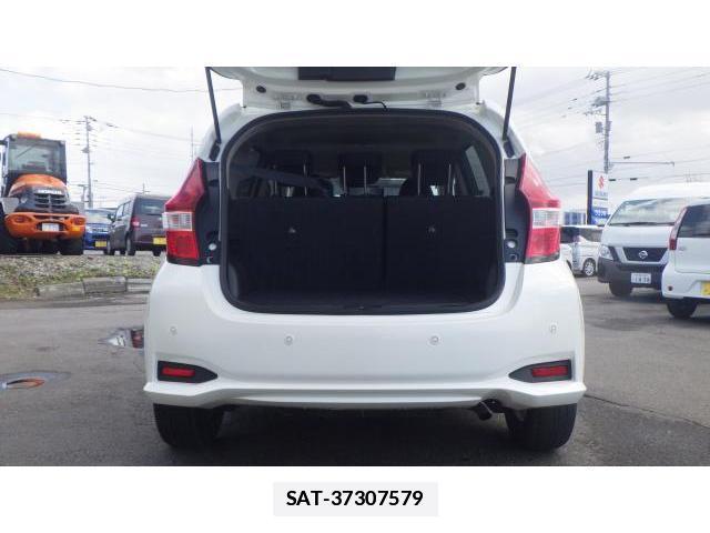 Nissan NOTE 2019-04 7797466-18