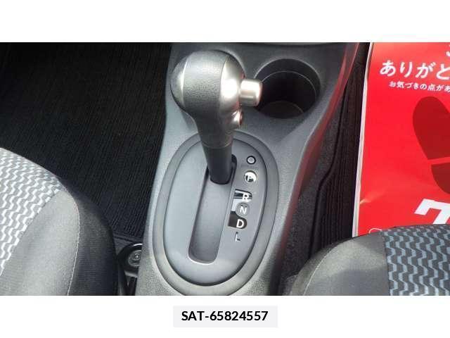 Nissan NOTE 2016-02 7797470-13
