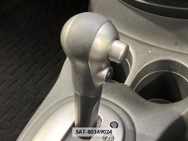 Nissan NOTE 2018-07 7798851-17