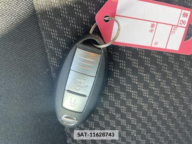 Nissan NOTE 2020-09 7801688-13