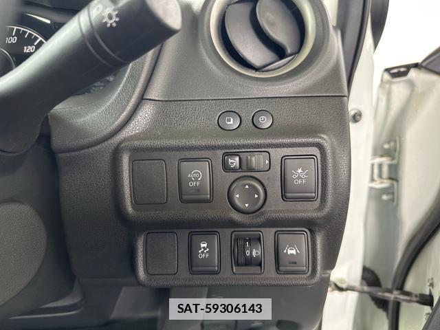 Nissan NOTE 2020-10 7802805-9