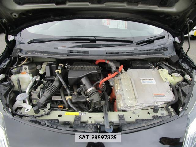 Nissan NOTE 2017-04 7803365-18