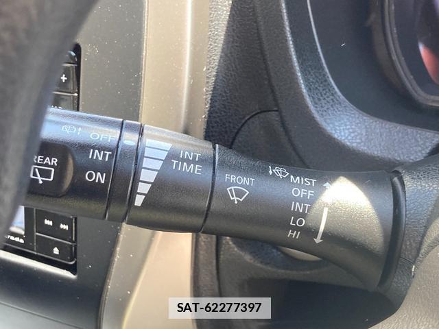 Nissan NOTE 2012-01 7804115-14