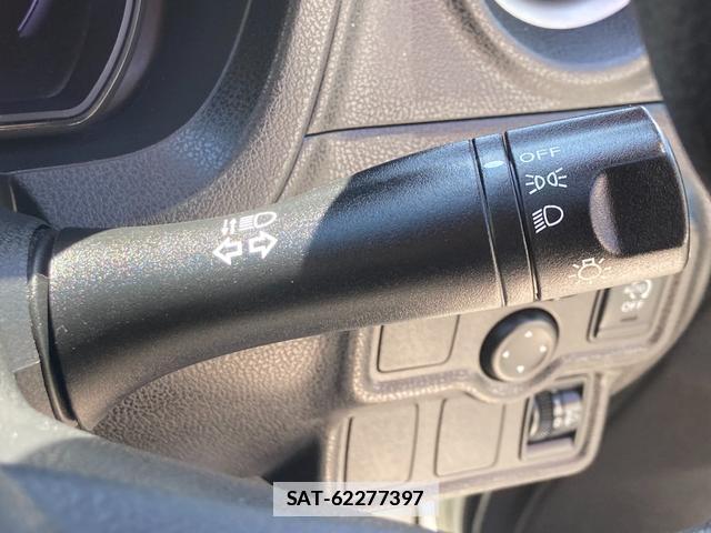 Nissan NOTE 2012-01 7804115-15