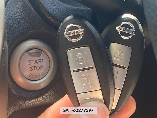 Nissan NOTE 2012-01 7804115-16