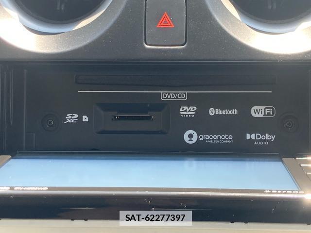 Nissan NOTE 2012-01 7804115-9