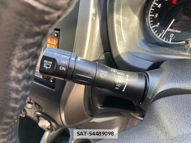 Nissan NOTE 2012-11 7804120-16