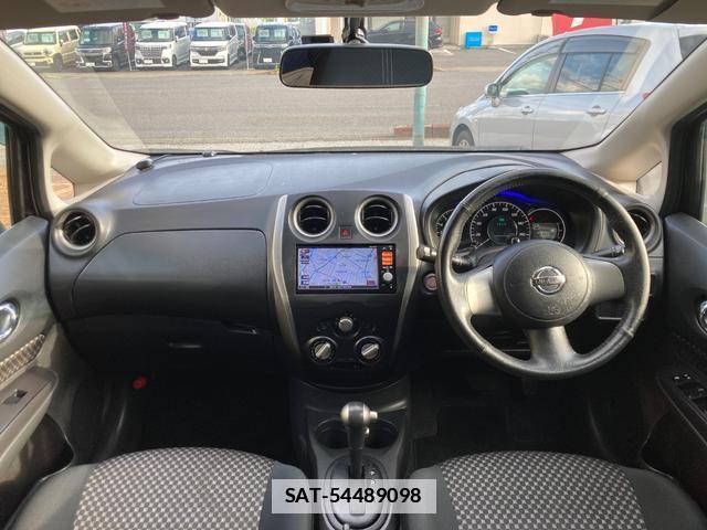 Nissan NOTE 2012-11 7804120-2