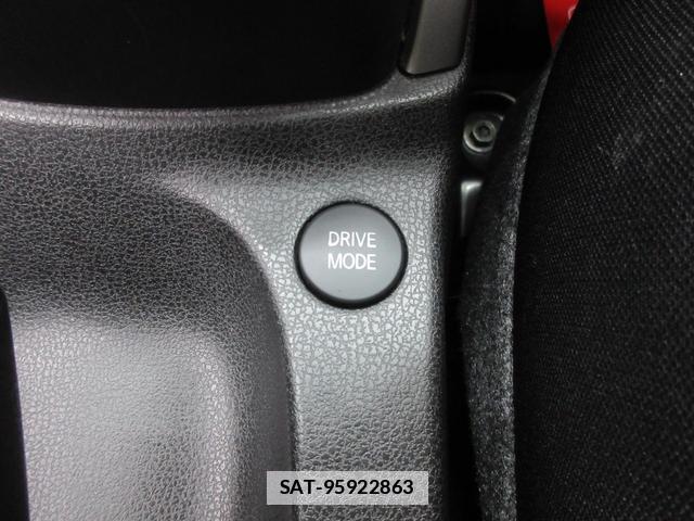 Nissan NOTE 2017-08 7804257-17