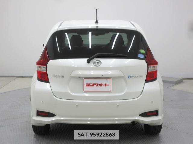 Nissan NOTE 2017-08 7804257-2