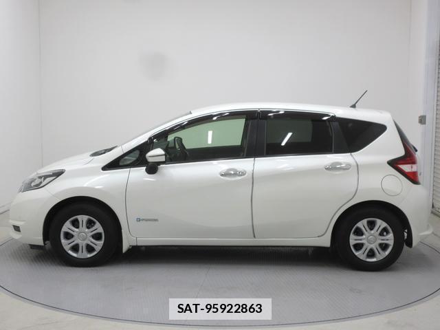Nissan NOTE 2017-08 7804257-4