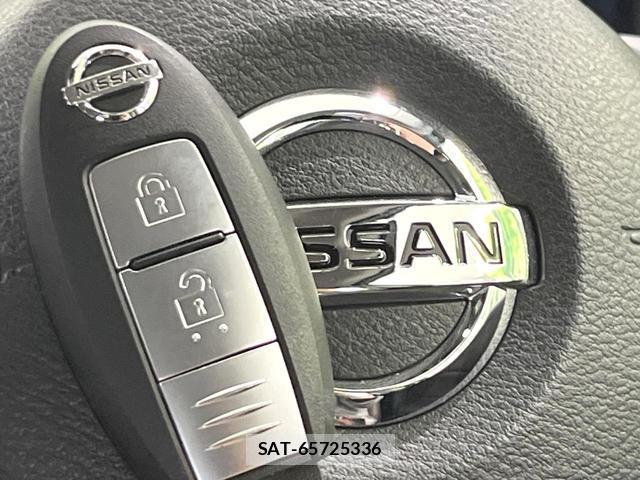 Nissan NOTE 2018-10 7804487-6