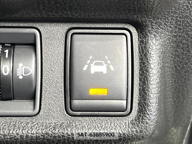 Nissan NOTE 2018-12 7804495-6