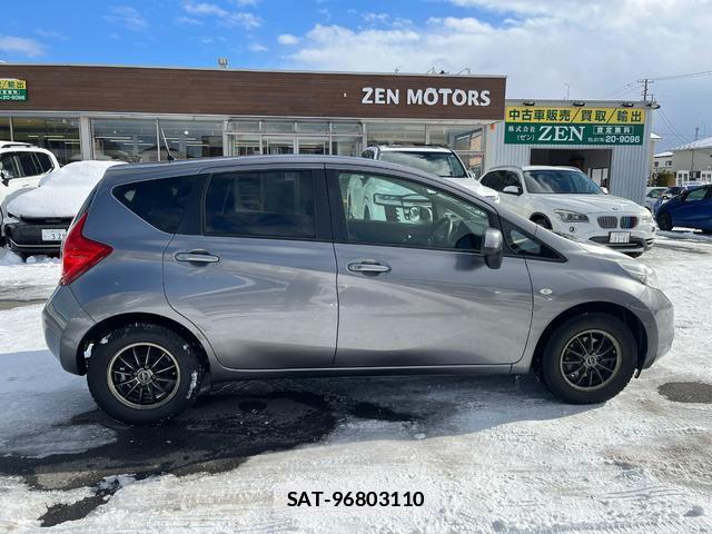 Nissan NOTE 2012-12 7805856-10