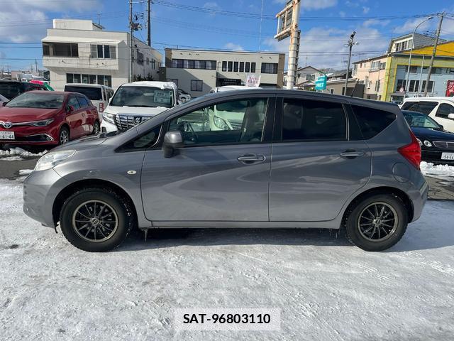 Nissan NOTE 2012-12 7805856-11