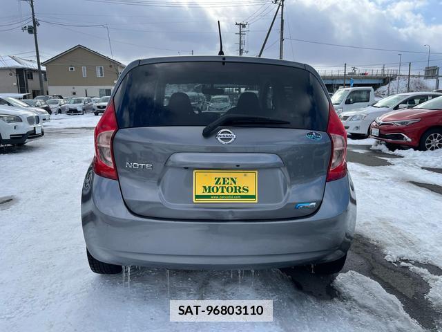 Nissan NOTE 2012-12 7805856-12
