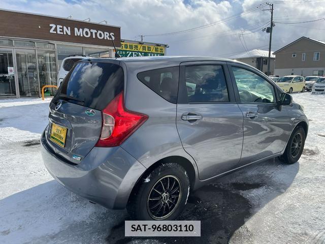 Nissan NOTE 2012-12 7805856-6
