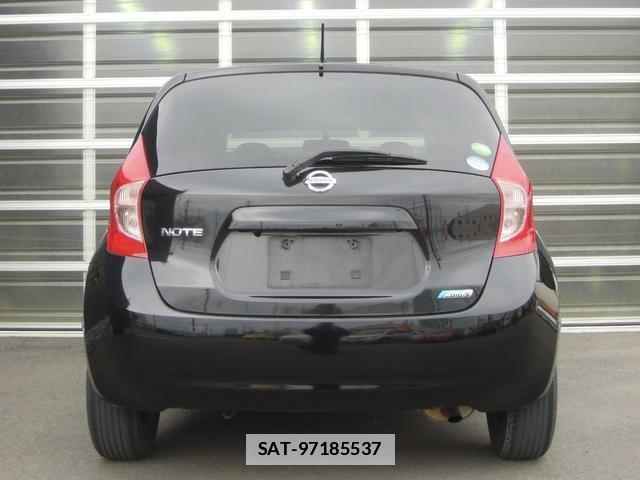 Nissan NOTE 2014-01 7806960-2