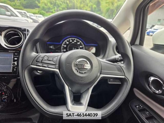 Nissan NOTE 2017-08 7808514-18