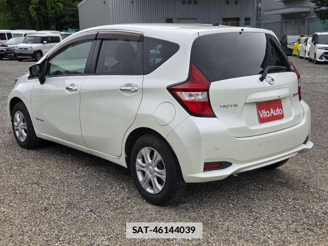 Nissan NOTE 2017-08 7808514-19